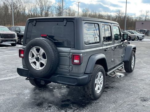 Used 2019 Jeep Wrangler Unlimited Sport S image 6