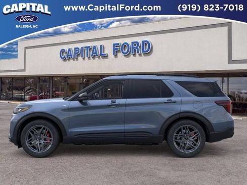 New 2026 Ford Explorer ST-Line w/ ST-Line Street Pack AWD/4WD image 3