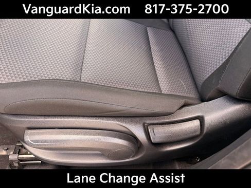 Certified 2025 Kia Soul LX image 15