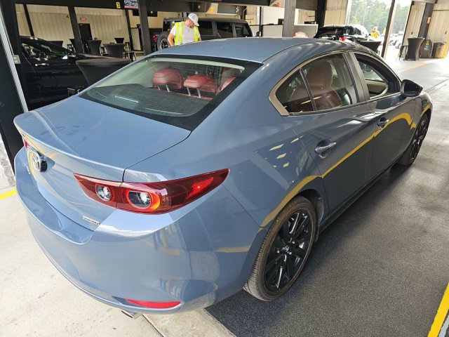 Used 2024 MAZDA MAZDA3 s AWD/4WD image 3