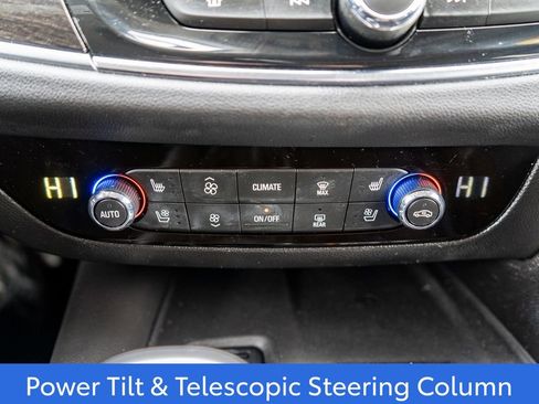 Used 2021 Buick Enclave Avenir w/ Avenir Technology Package image 30