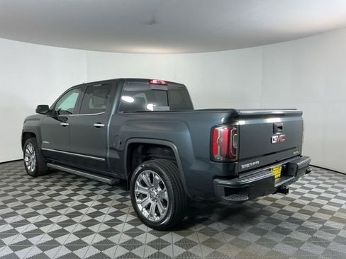 Used 2018 GMC Sierra 1500 Denali w/ Denali Ultimate Package AWD/4WD image 6