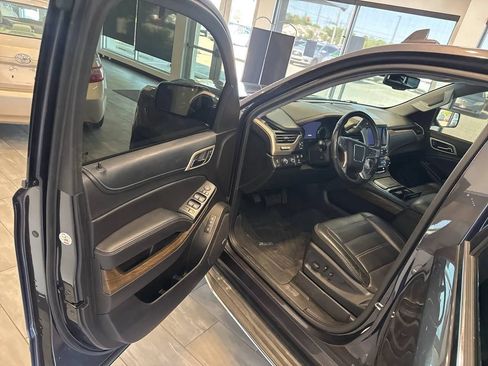 Used 2018 GMC Yukon Denali w/ Open Road Package AWD/4WD image 16