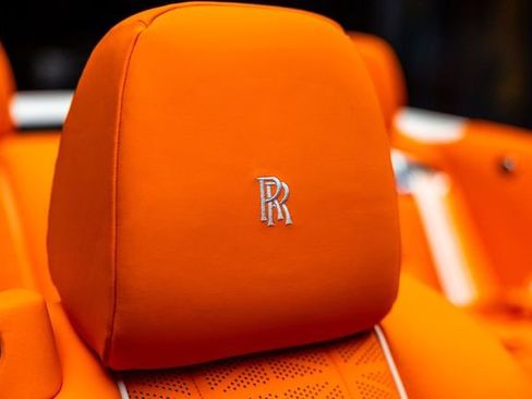 Used 2020 Rolls-Royce Dawn RWD image 17