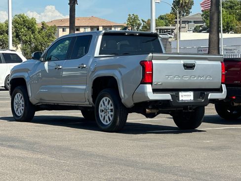 Used 2024 Toyota Tacoma SR5 AWD/4WD image 3
