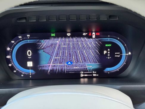 Certified 2023 Volvo XC90 T8 Core w/ Protection Package Premier image 22