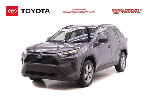 Certified 2025 Toyota RAV4 LE AWD/4WD image 1