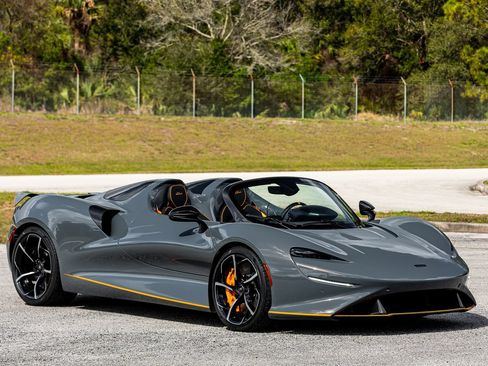 Used 2021 McLaren Elva RWD image 27