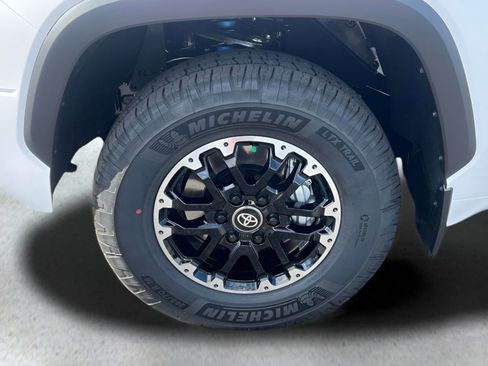 New 2026 Toyota Tundra SR5 AWD/4WD image 9