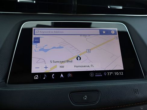 Used 2020 Cadillac XT4 Premium Luxury w/ Enhanced Visibility Package image 23