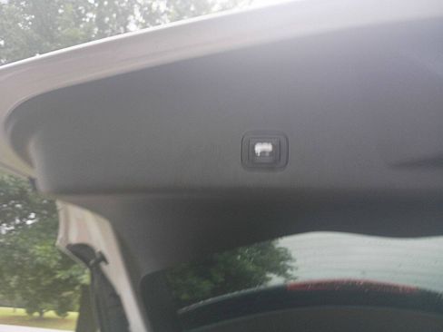 Used 2012 Cadillac SRX Performance FWD image 19