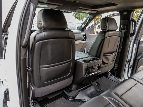 Used 2024 GMC Sierra 1500 AT4X AWD/4WD image 31