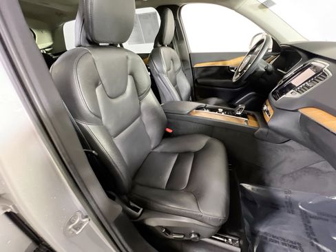 Used 2023 Volvo XC90 B6 Plus w/ Protection Package Premier AWD/4WD image 27