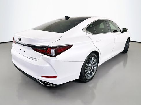 Used 2020 Lexus ES 350 w/ Premium Package FWD image 7