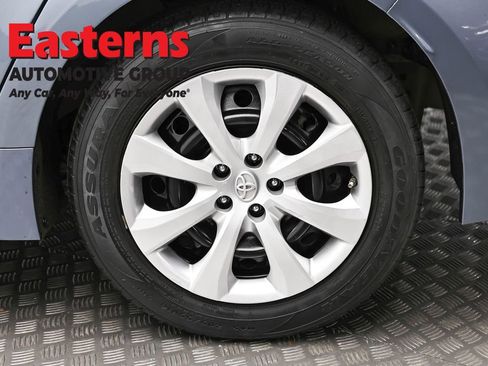Used 2023 Toyota Corolla LE FWD image 8