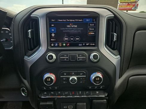 Used 2019 GMC Sierra 1500 SLT w/ SLT Premium Package AWD/4WD image 16