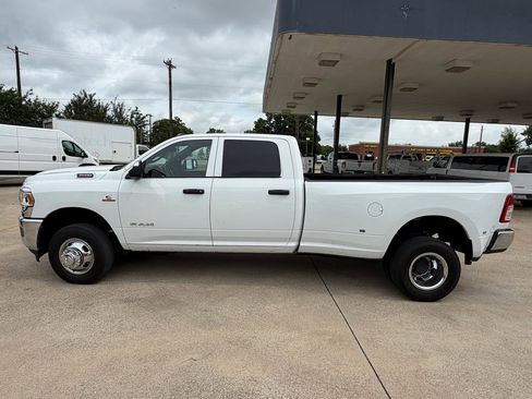 Used 2022 RAM 3500 Tradesman AWD/4WD image 2
