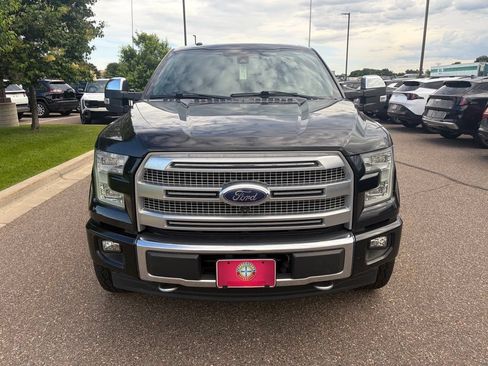 Used 2017 Ford F150 Platinum w/ Equipment Group 701A Luxury AWD/4WD image 3