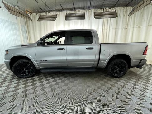 Used 2025 RAM 1500 Big Horn AWD/4WD image 17