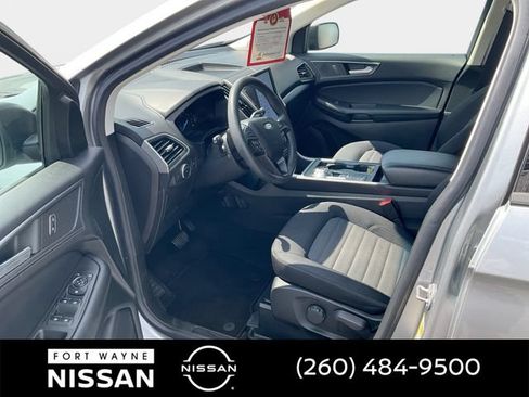 Used 2022 Ford Edge SE AWD/4WD image 11