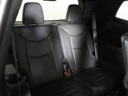 Used 2024 Cadillac XT6 Premium Luxury w/ LPO, Floor Liner Package AWD/4WD image 36