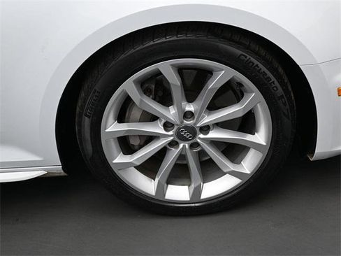 Used 2019 Audi A4 2.0T Premium Plus image 40
