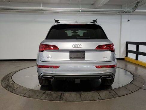 Used 2023 Audi Q5 2.0T Premium w/ Convenience Package AWD/4WD image 8