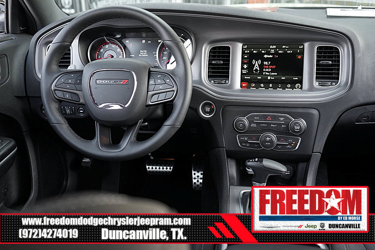 New 2023 Dodge Charger Scat Pack w/ Harman/Kardon Audio Group RWD image 17