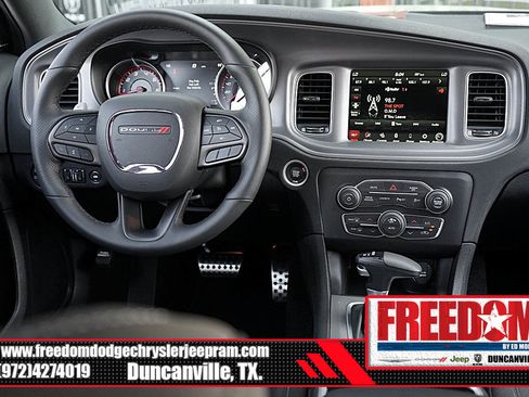 New 2023 Dodge Charger Scat Pack w/ Harman/Kardon Audio Group image 17