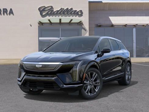 New 2026 Cadillac Optiq Sport 2 w/ LPO, Floor Liner Package AWD/4WD image 6