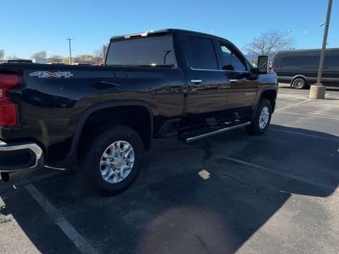 Used 2024 Chevrolet Silverado 2500 LTZ AWD/4WD image 8