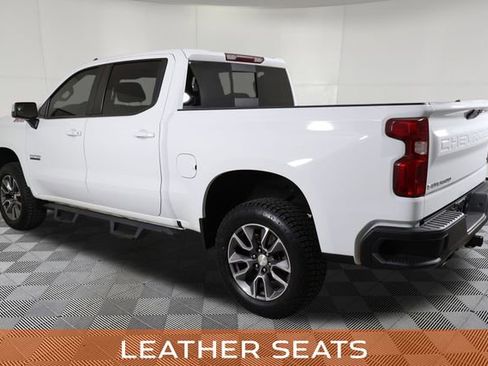 Used 2020 Chevrolet Silverado 1500 LT w/ Texas Edition image 11