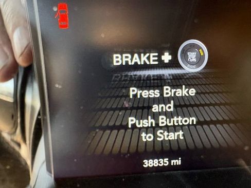 Used 2022 Dodge Challenger GT w/ Performance Handling Group image 10