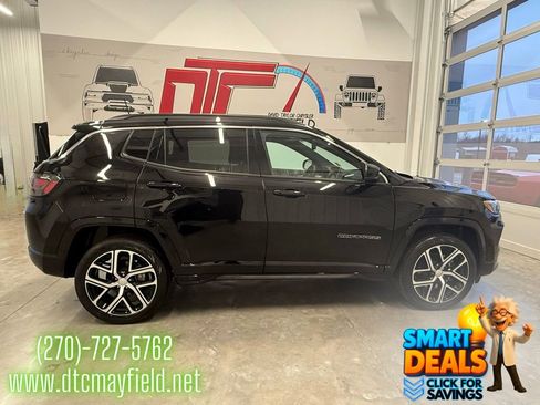 Used 2024 Jeep Compass Limited w/ Elite Group image 2