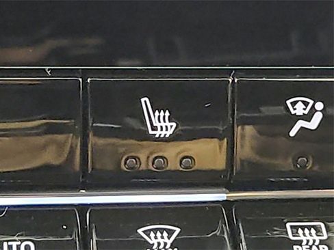 New 2026 Chevrolet Colorado LT w/ LT Convenience Package image 24