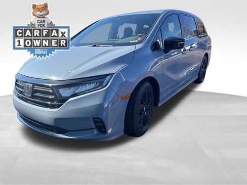 Used 2023 Honda Odyssey Sport image 3
