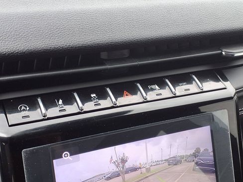 Used 2024 Jeep Grand Cherokee Altitude RWD image 22