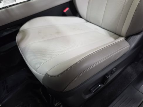 Certified 2026 INFINITI QX60 Luxe w/ Cargo Package AWD/4WD image 25