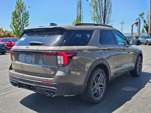 New 2026 Ford Explorer ST w/ Sun And Sound Package AWD/4WD image 6