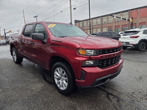 Used 2021 Chevrolet Silverado 1500 Custom w/ LPO, Dark Essentials Package image 10