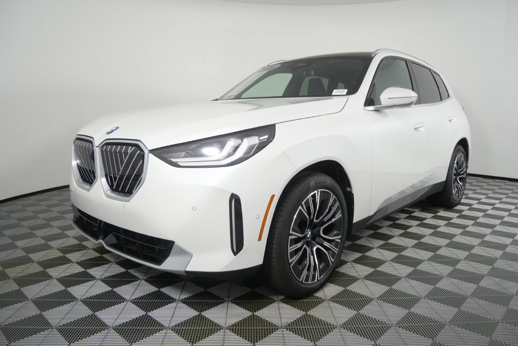 Certified 2026 BMW X3 xDrive30i AWD/4WD image 8