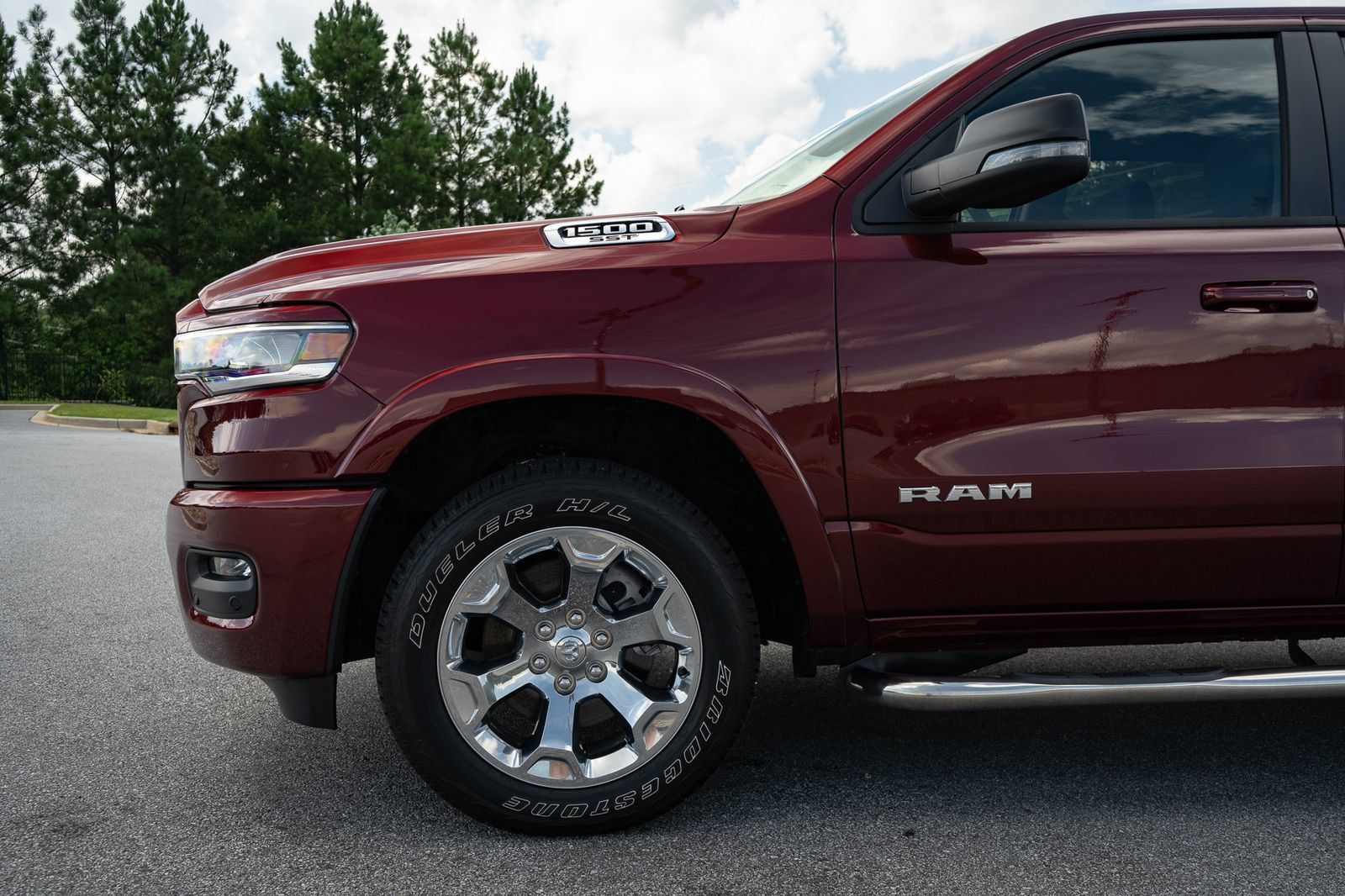 Used 2025 RAM 1500 Big Horn AWD/4WD image 4