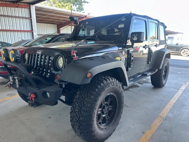 Used 2007 Jeep Wrangler Unlimited Sahara w/ Dual Top Group AWD/4WD image 11