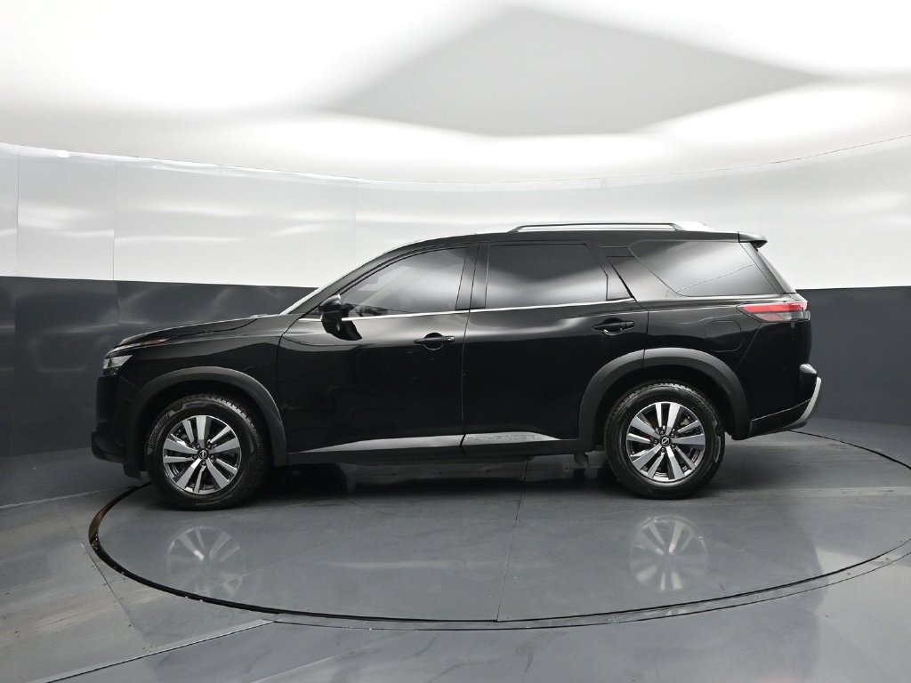Used 2022 Nissan Pathfinder SL AWD/4WD image 33
