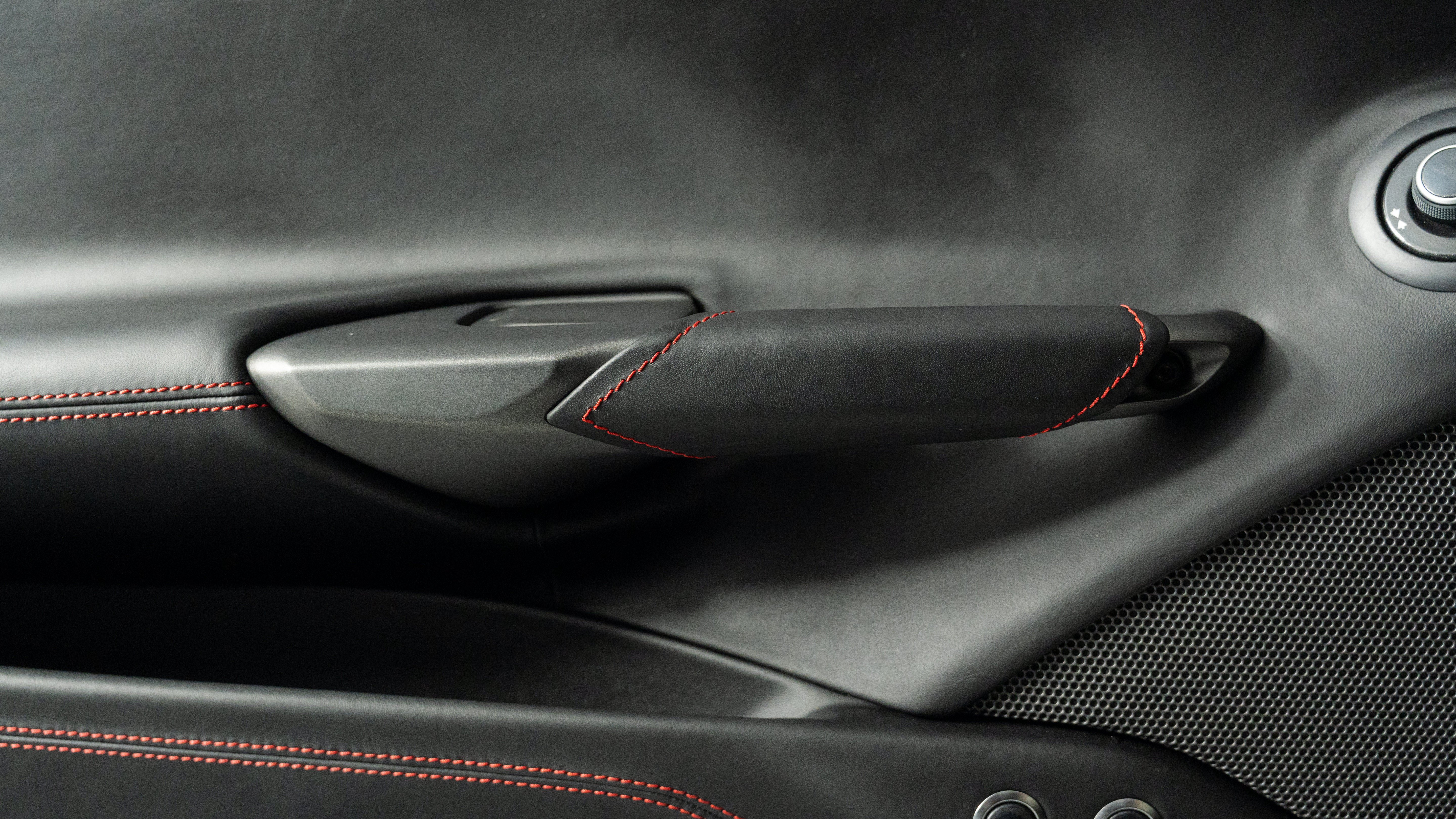 Certified 2018 Ferrari 488 GTB RWD image 20