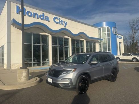 Used 2022 Honda Pilot Special Edition image 2