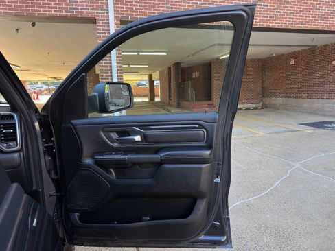 Used 2020 RAM 1500 Rebel image 12