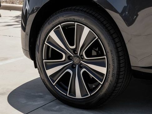 New 2026 Land Rover Range Rover SE AWD/4WD image 75