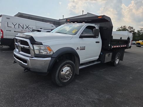 Used 2017 RAM 5500 Tradesman w/ Power & Remote Entry Group AWD/4WD image 3