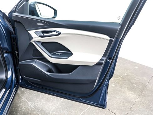 Used 2025 Audi Q6 e-tron Premium Plus w/ Premium Plus image 25